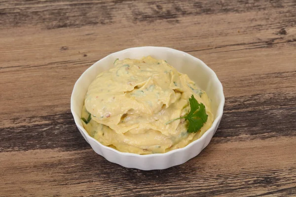 Hummus Snack Mit Olivenöl Und Kräutern — Stockfoto