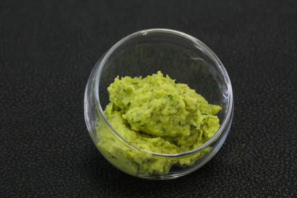 Saus Guacamole Alpukat Pedas Dengan Cabai — Stok Foto