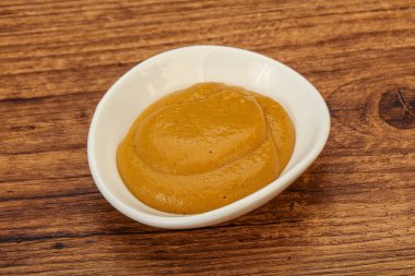 Kasede baharatlı hardal sosu