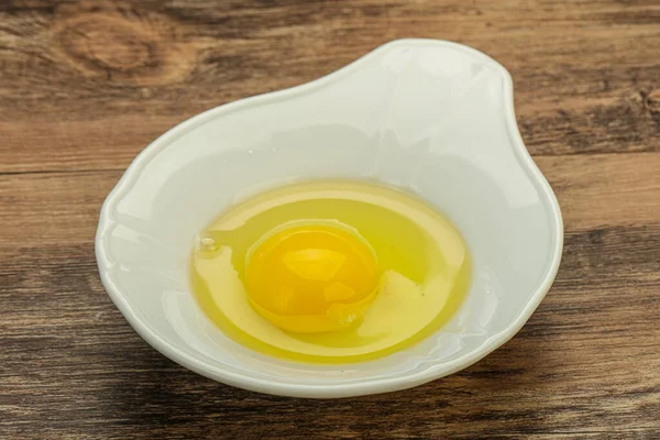 Сырое Куриное Яйцо Миске Приготовления Пищи — стоковое фото