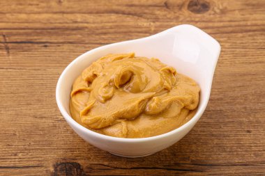 Fıstık ezmeli atıştırmalık