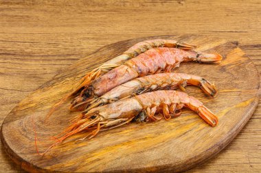 Lezzetli büyük Langoustine deniz ürünleri.