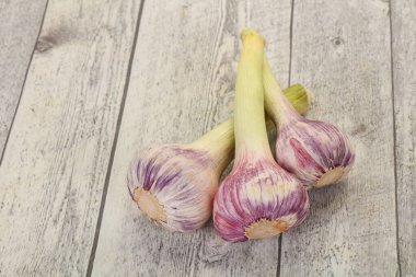 Taze aromalı sarımsak yığını