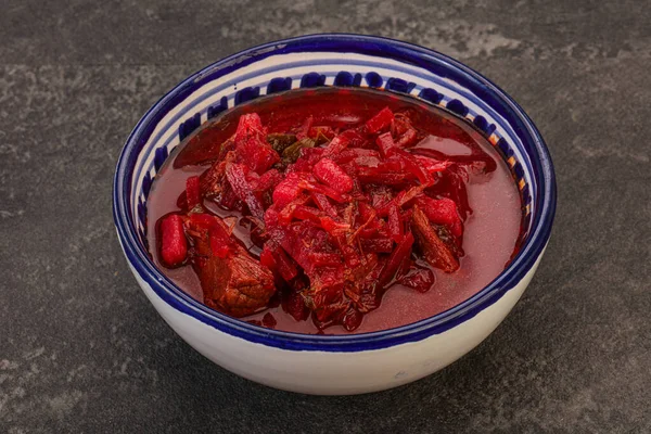 러시아 수프에 양배추와 쇠고기를 곁들여 — 스톡 사진