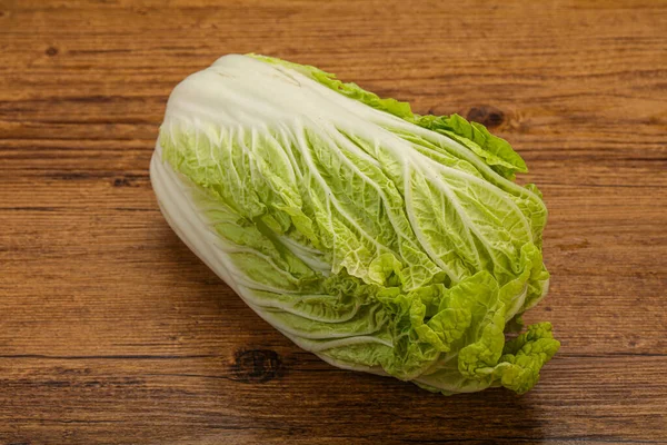 Vegan Cuisine Green Fresh Tasty Chinese Cabbage — Stock Photo, Image