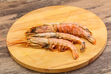 Lezzetli büyük Langoustine deniz ürünleri.