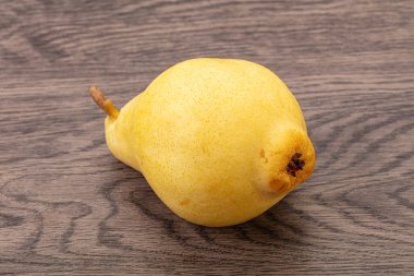  Olgun, lezzetli ve tatlı Sarı Çin Armudu