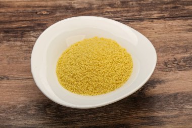 Yemek pişirmek için klozette çiğ öksürük yığını