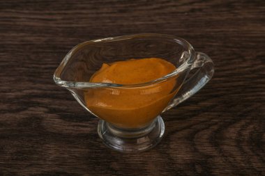 Kasede baharatlı hardal sosu