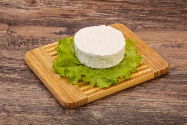 Delicous Tradidional Brie Soft Cheese — Stock Photo, Image