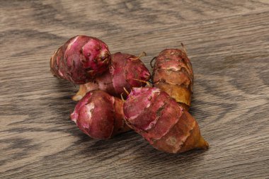 Vegan suisine - Çiğ top inambur kökü veya Kudüs enginarı