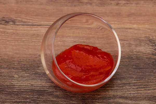 Sauce Mexicaine Chili Sriracha Chaude Dans Bol — Photo