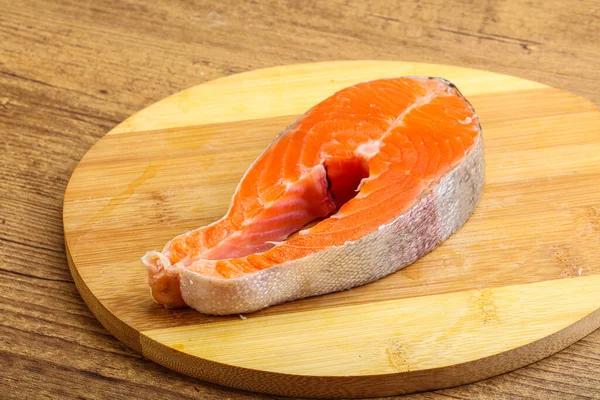 Roh Lachssteak Über Bord Zum Kochen — Stockfoto