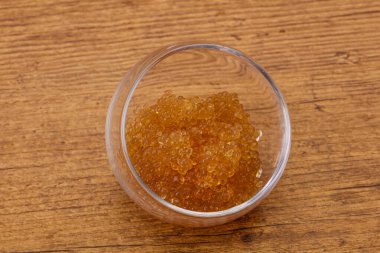 Pike ROE atıştırmak için kasede