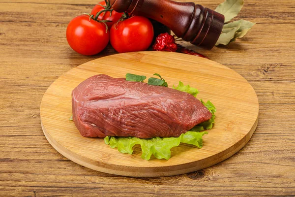 Мясо Сырой Говядины Приготовления Пищи — стоковое фото