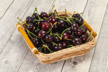 Olgun tatlı, taze kiraz meyvesi