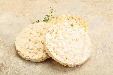 Vejetaryen için diyet çıtır ekmek yığını