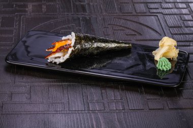 Japon mutfağı - Yılanbalıklı Temaki