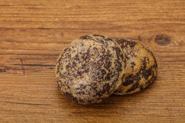 Tatlı ve lezzetli Rus zencefilli çörek yığını