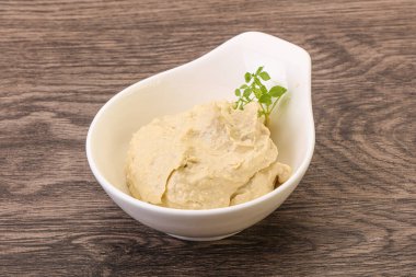 Vejetaryen yemeği. Zeytinyağlı humus sosu.