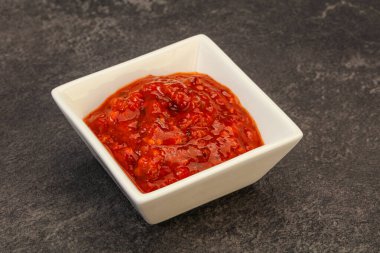 Kasede acı domates sosu