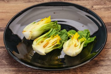 Vejetaryen mutfağı - Izgara lahana salatası