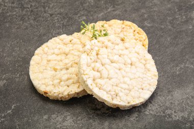 Vejetaryen için diyet çıtır ekmek yığını