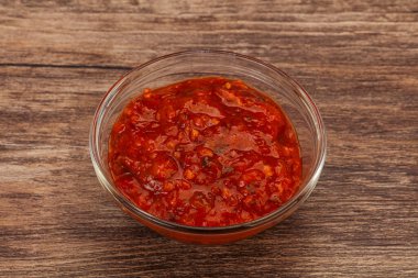 Kasede acı domates sosu