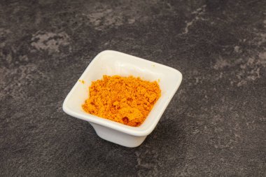 Tumerik - kâsede sokağa çıkma yasağı tozu