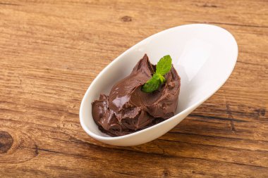 Çikolata nazelfındıklı.