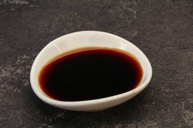 Asya mutfağı. Kasede soya sosu.