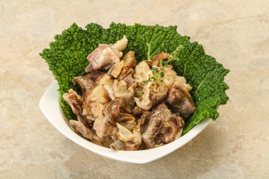 Kavanozda baharatlı kuzu eti