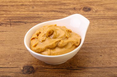 Fıstık ezmeli atıştırmalık