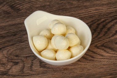 Doğal lezzetli bebek Kasede mozarella peyniri