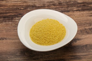 Yemek pişirmek için klozette çiğ öksürük yığını