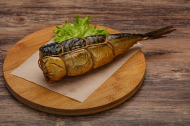 Tütsülenmiş lezzetli uskumru balığı.