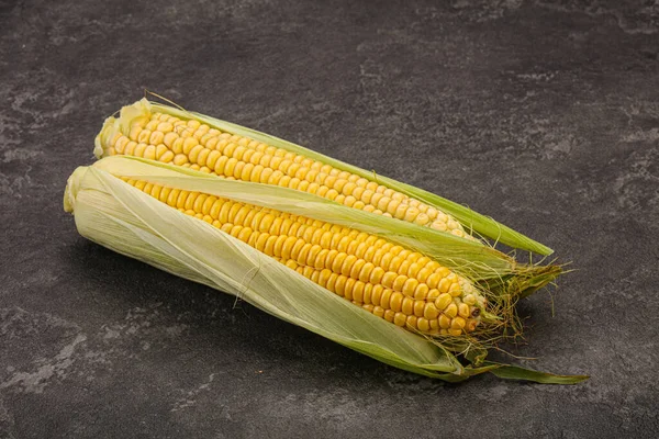 Vegan Cuisine Ripe Sweet Young Corn — Stock Photo, Image