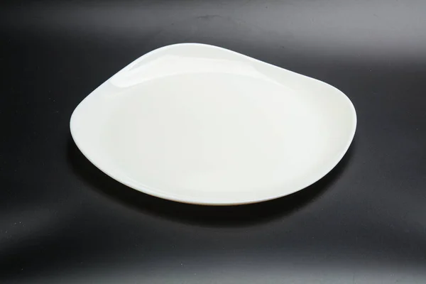 Assiette Vide Blanche Pour Servir Isolée — Photo