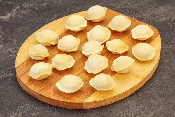 Rauwe Vleesknoedels Aan Boord Voor Het Koken — Stockfoto