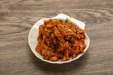 Domates soslu konserve ançüez.