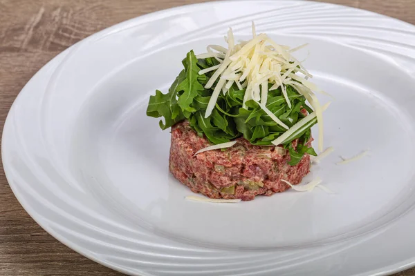 Raw Beef Tartar Rucola Cheese Parmesan — Stock Photo, Image