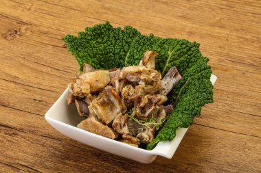 Kavanozda baharatlı kuzu eti