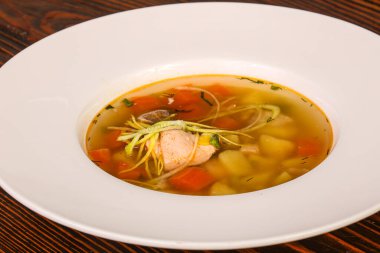 Sebzeli tavuk çorbası ve patates..