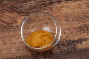 Kasede baharatlı hardal sosu