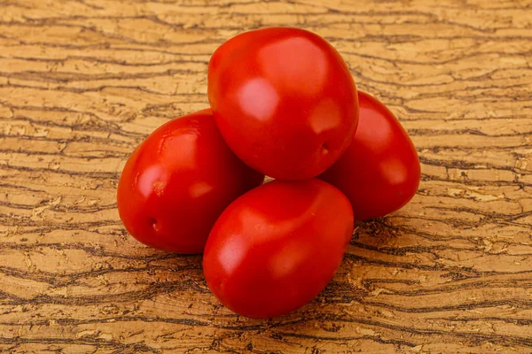 Pocos Rojo Brillante Sabroso Montón Tomate — Foto de Stock