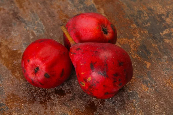 Reife Süße Rote Leckere Birnenhaufen — Stockfoto