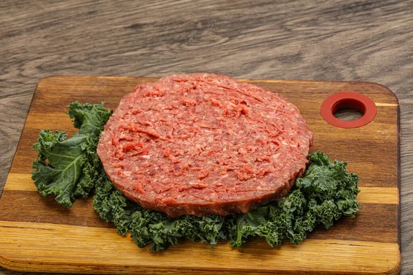 Raw Beef Burger Cutlet Grill Burger — Stock Photo, Image