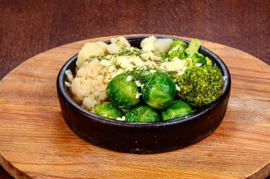 Haşlanmış lahana karışımı - karnabahar ve brokoli kapsülde