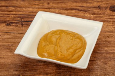 Kasede baharatlı hardal sosu