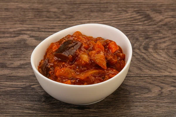 Domatesli ve otlu patlıcan sote.